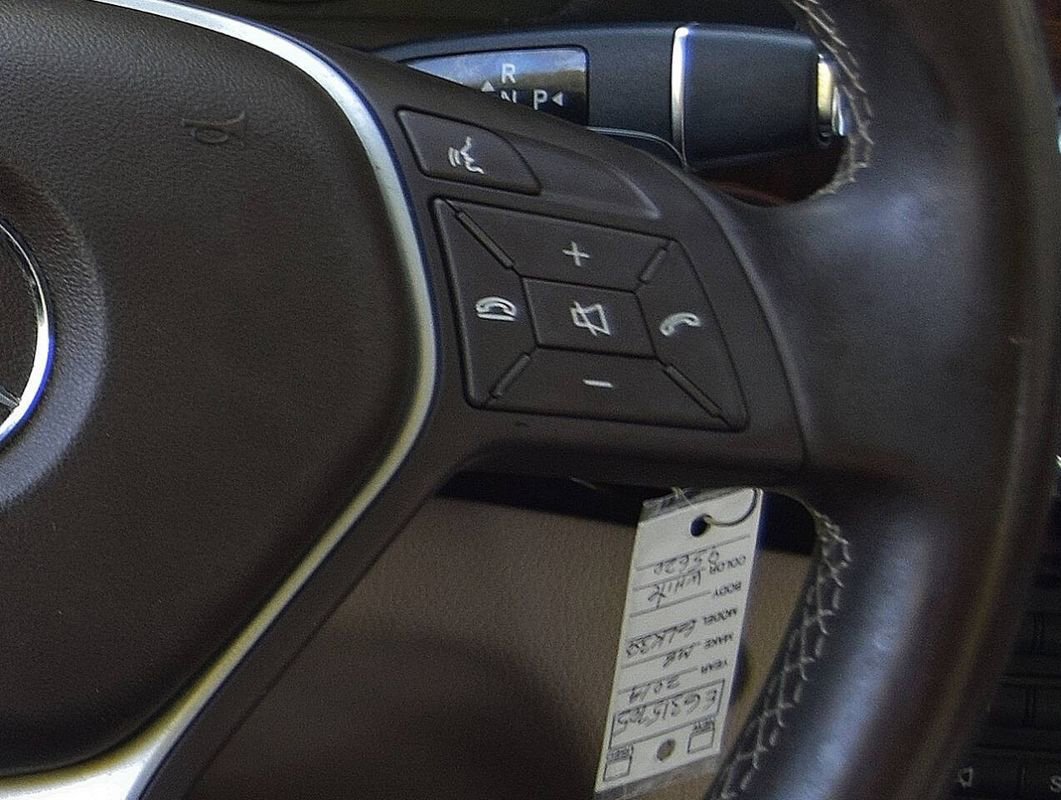 Used 2014 Mercedes-Benz GLK 350 4MATIC w/ Premium 1 Package image 22