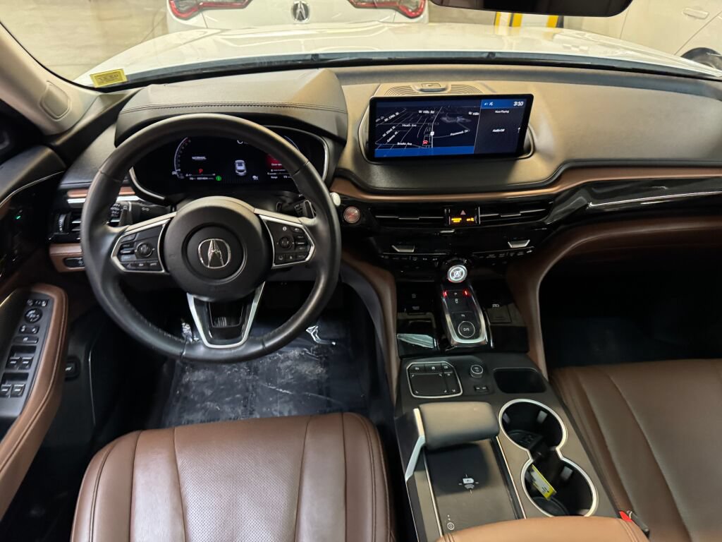 Certified 2023 Acura MDX w/ Technology Package AWD/4WD image 13