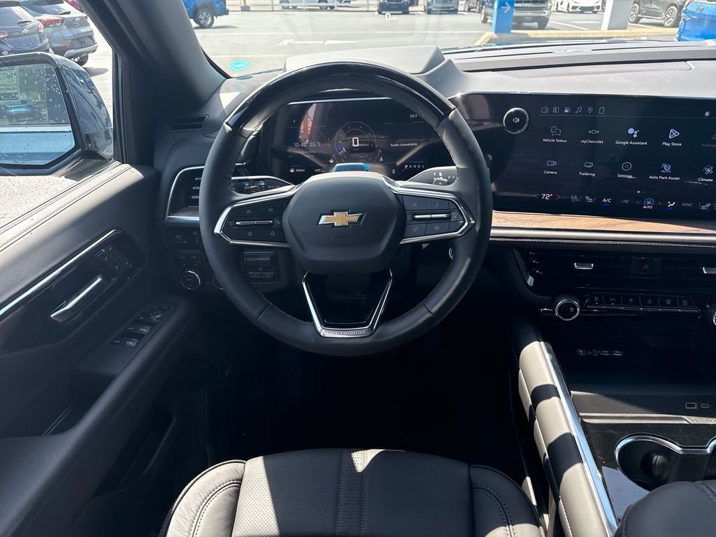 New 2026 Chevrolet Suburban High Country AWD/4WD image 18