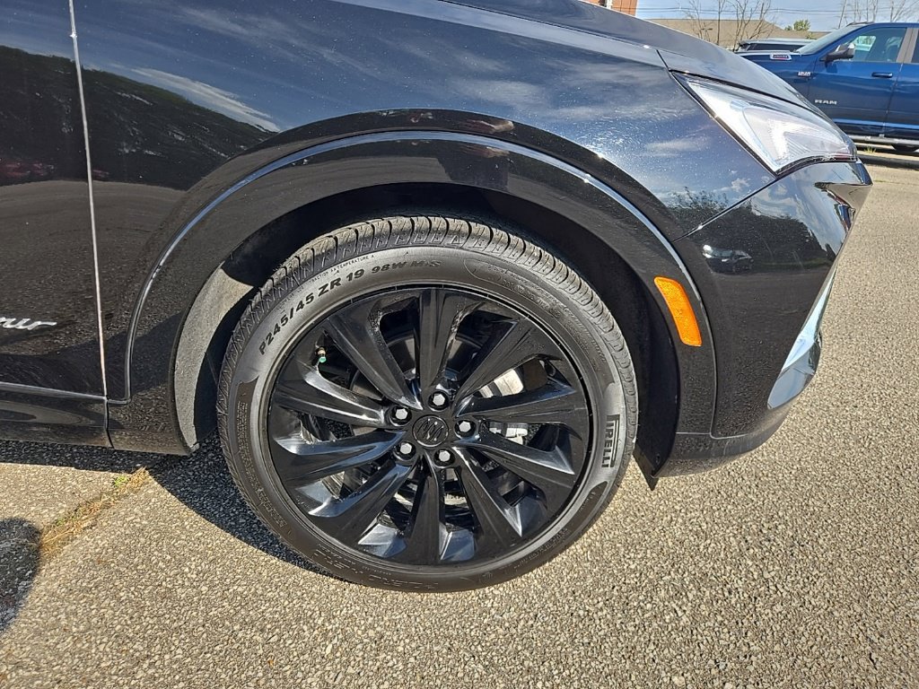 Used 2024 Buick Envista Avenir FWD image 25