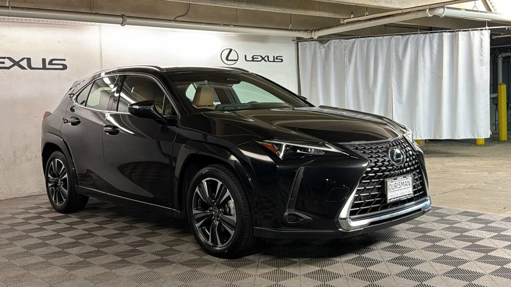 Certified 2025 Lexus UX 300h AWD w/ Accessory Package (Z2)