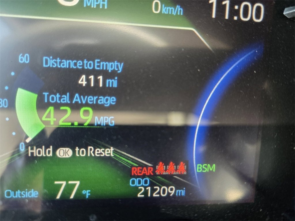 Used 2024 Toyota RAV4 XLE image 25