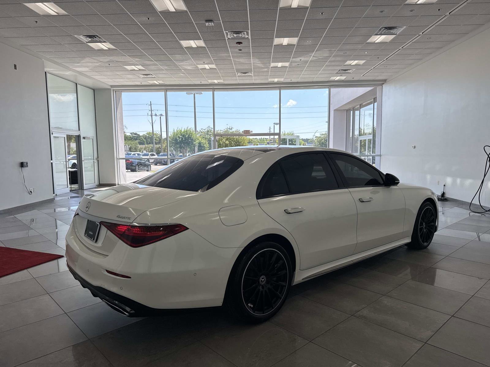 Certified 2023 Mercedes-Benz S 580 4MATIC Sedan image 5
