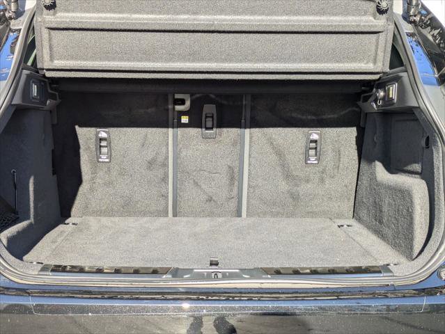 Used 2024 Jaguar F-PACE R-Dynamic S image 28