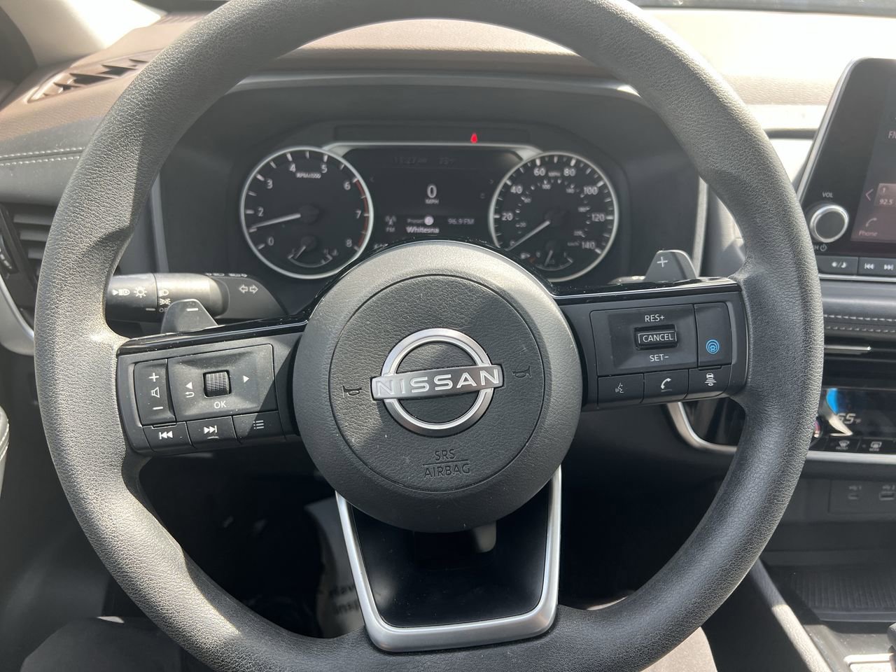 Used 2022 Nissan Rogue SV FWD image 18