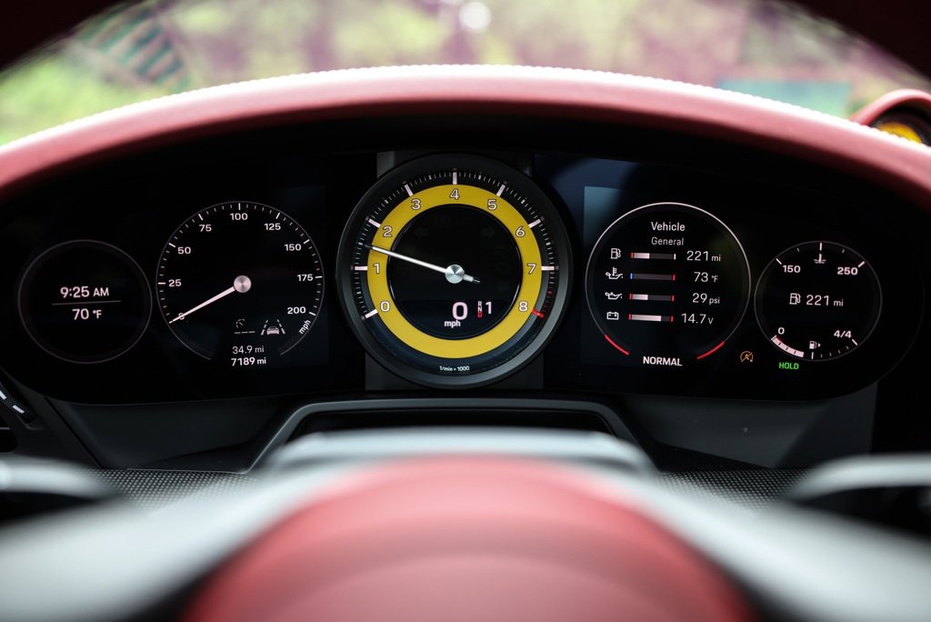 Used 2024 Porsche 911 Carrera w/ Premium Package image 45