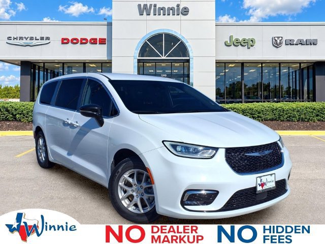 Used 2024 Chrysler Pacifica Touring-L