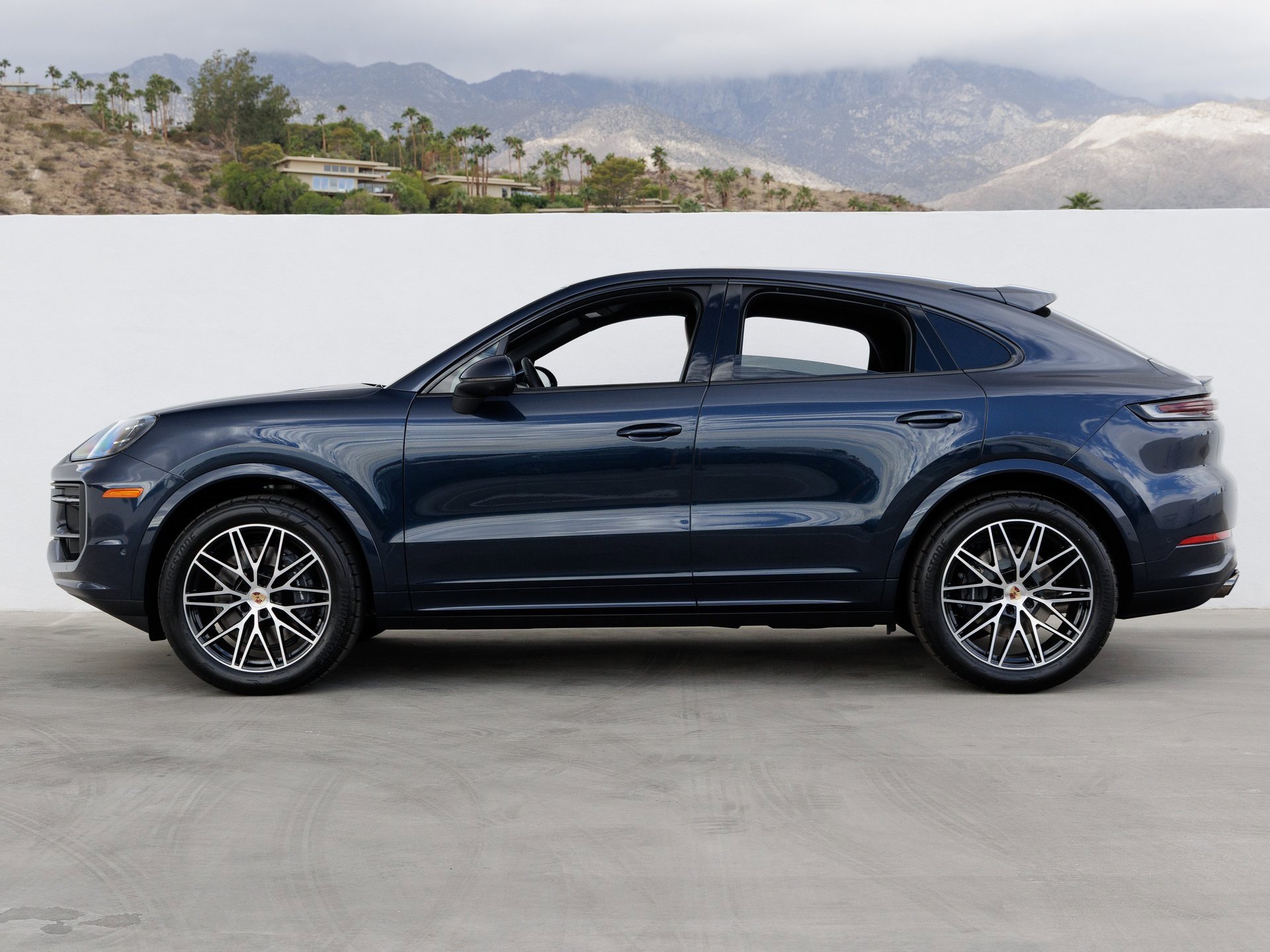 New 2026 Porsche Cayenne Coupe image 2