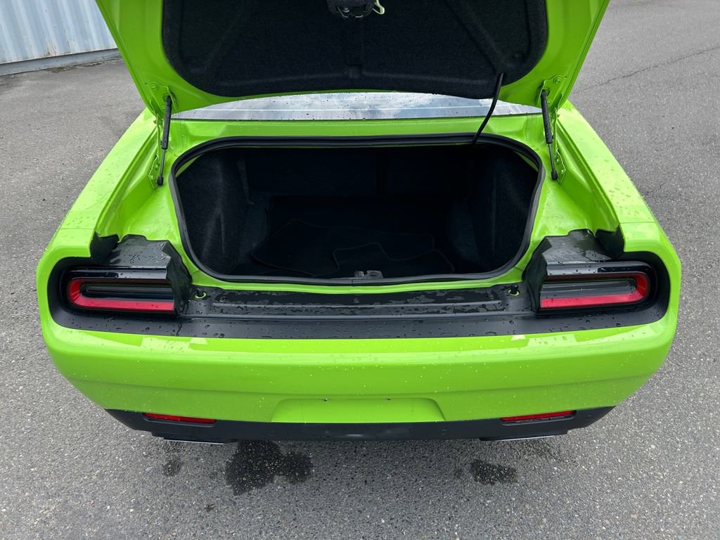 Used 2023 Dodge Challenger R/T w/ Plus Package image 24