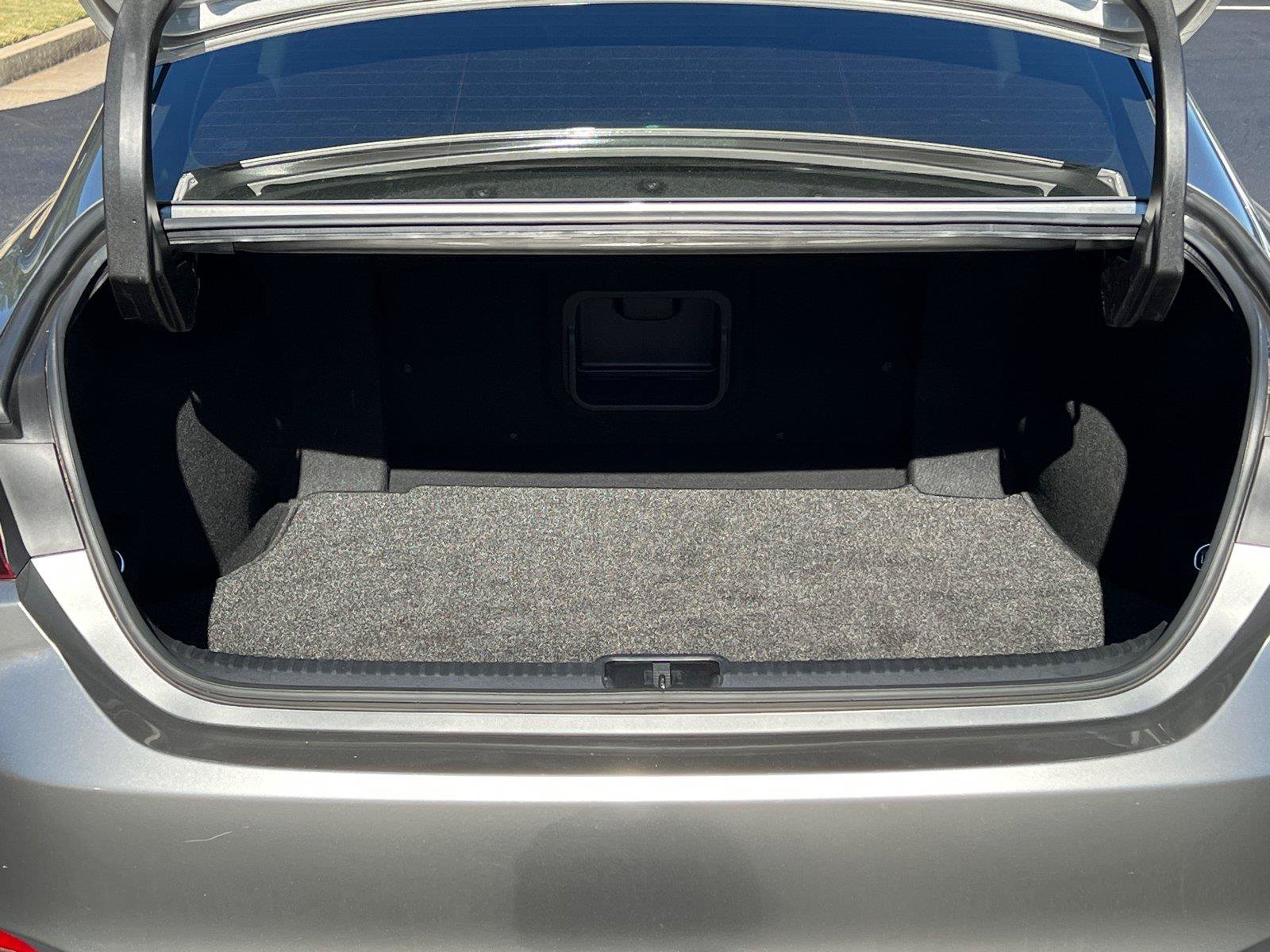 Used 2019 Lexus ES 350 w/ Accessory Package FWD image 18