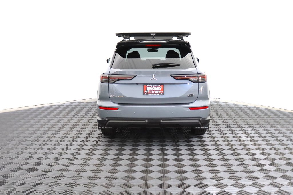 Used 2026 Mitsubishi Outlander AWD image 7