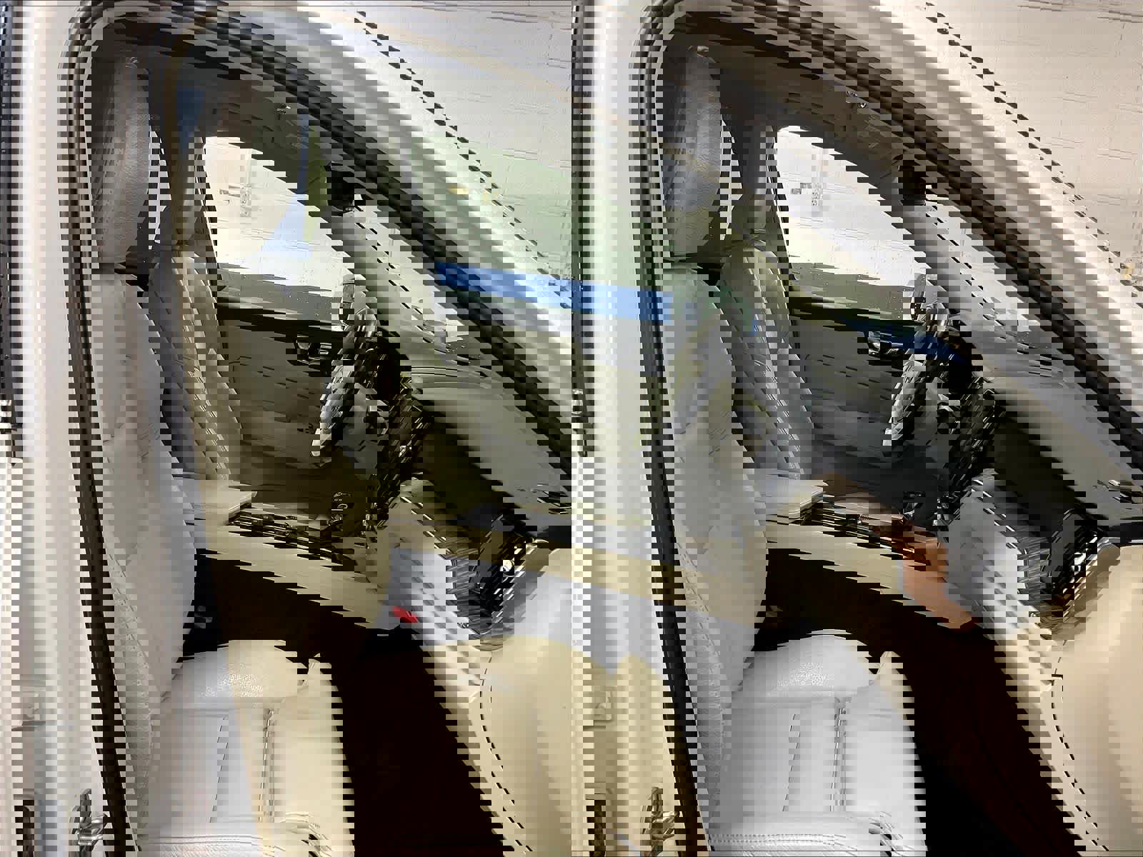 Used 2019 Volvo XC60 T6 Momentum w/ Multimedia Package image 11