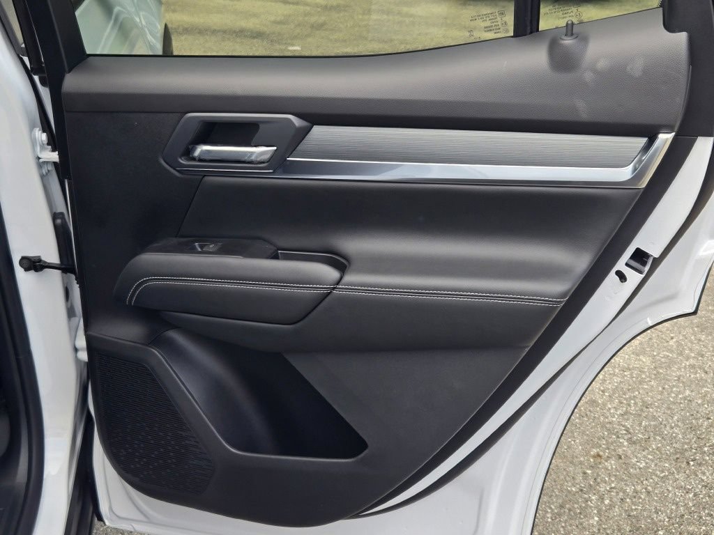New 2027 GMC Terrain Elevation w/ Elevation Premium Package FWD image 18