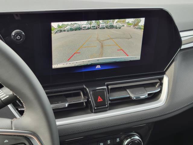 Used 2026 Chevrolet TrailBlazer LT w/ Convenience Package AWD/4WD image 21