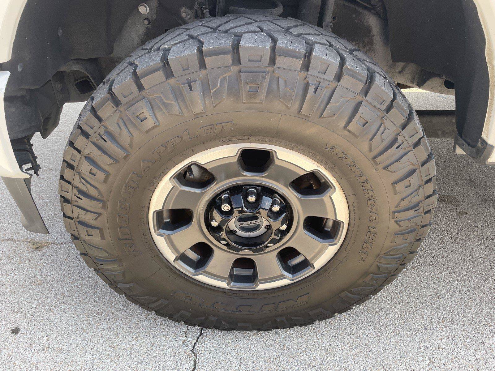 Used 2024 Ford F250 Lariat w/ Chrome Package AWD/4WD image 34