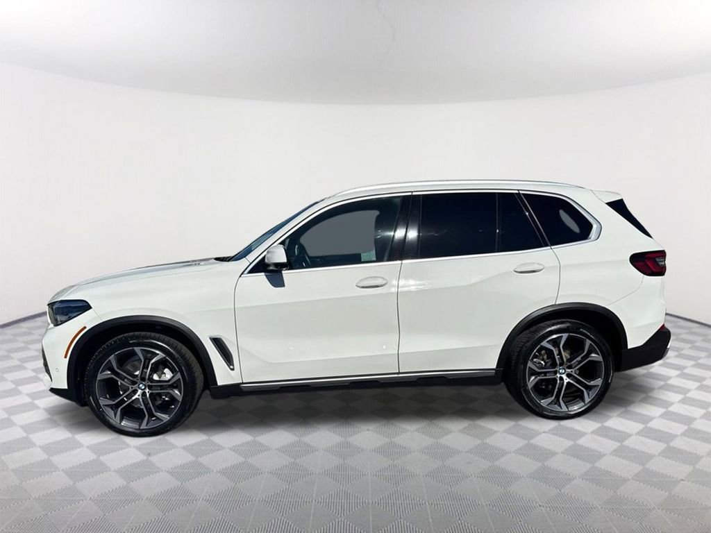 Certified 2023 BMW X5 xDrive40i w/ Premium Package image 32