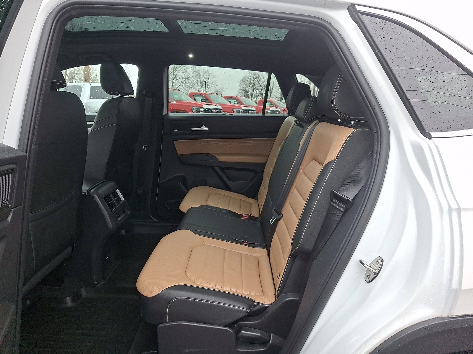 Used 2023 Volkswagen Atlas Cross Sport SEL Premium R-Line image 11