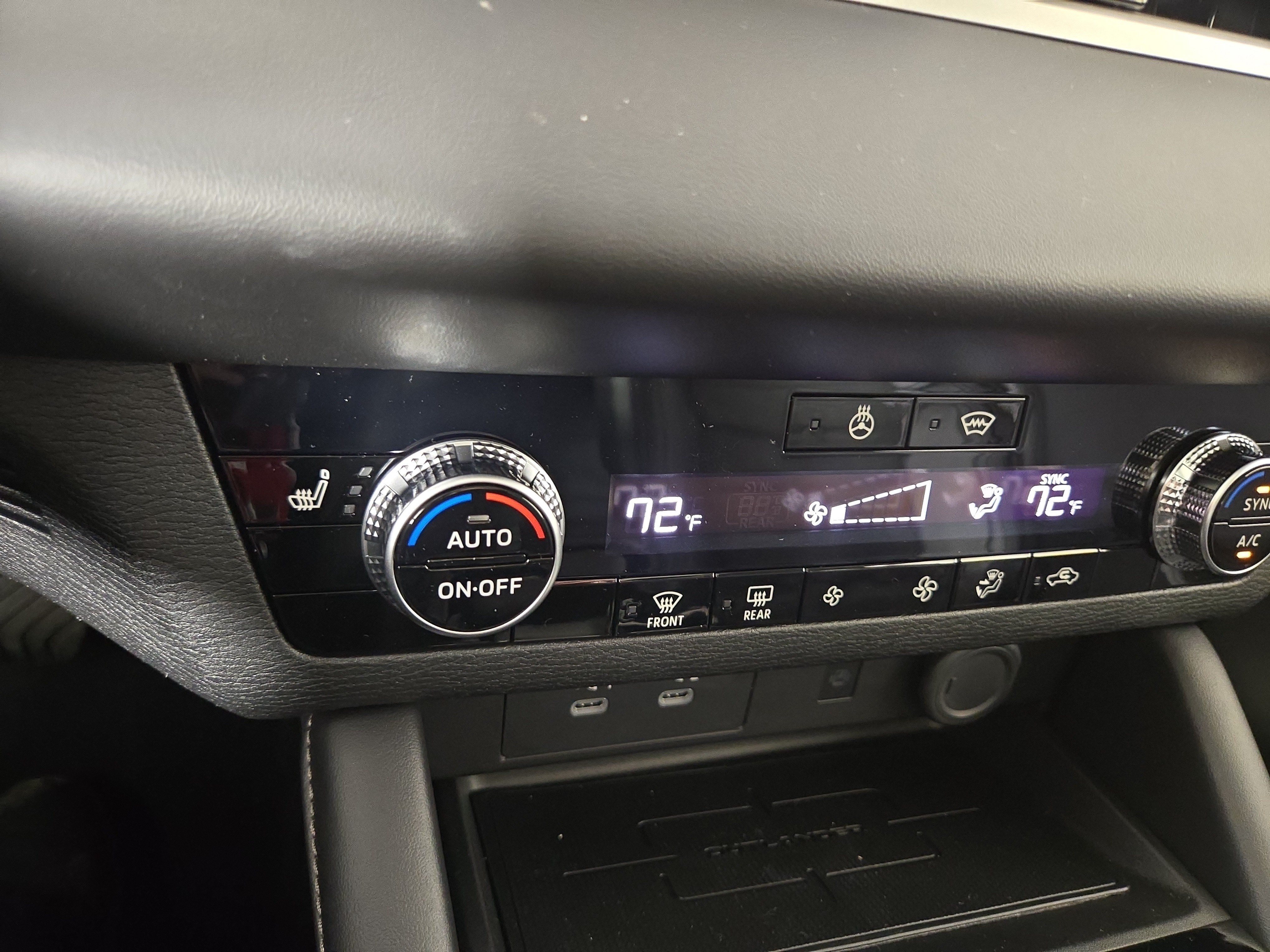 New 2026 Mitsubishi Outlander SE AWD/4WD image 27