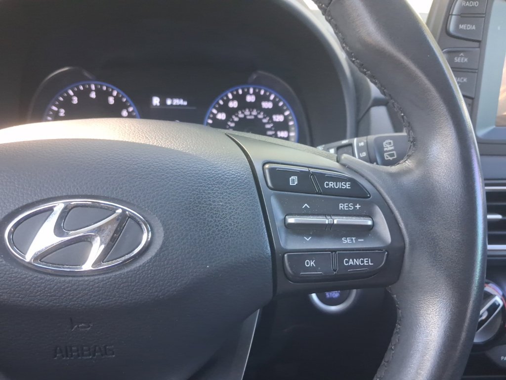 Used 2020 Hyundai Kona SEL FWD image 27
