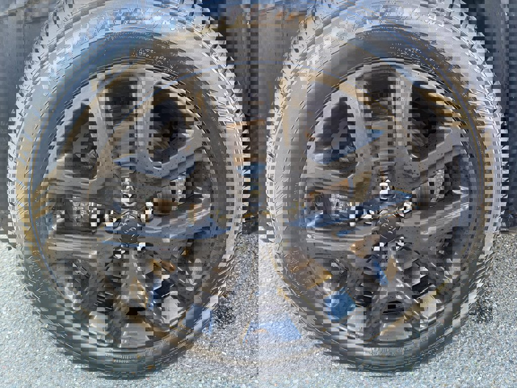 Used 2017 Jeep Renegade Altitude image 2