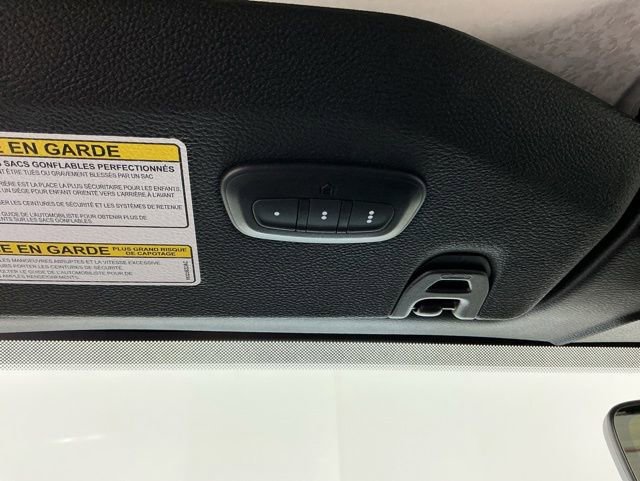 Used 2021 Jeep Wrangler Unlimited Sahara w/ Uconnect 4C Nav & Sound Group AWD/4WD image 21