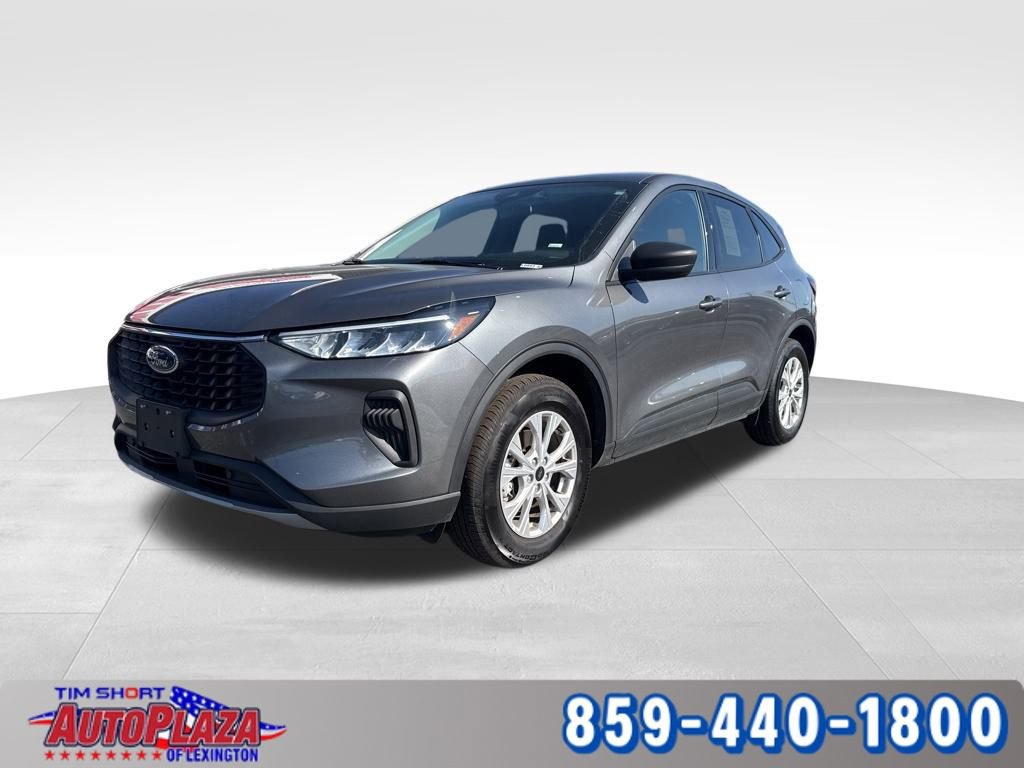 Used 2025 Ford Escape Active image 1