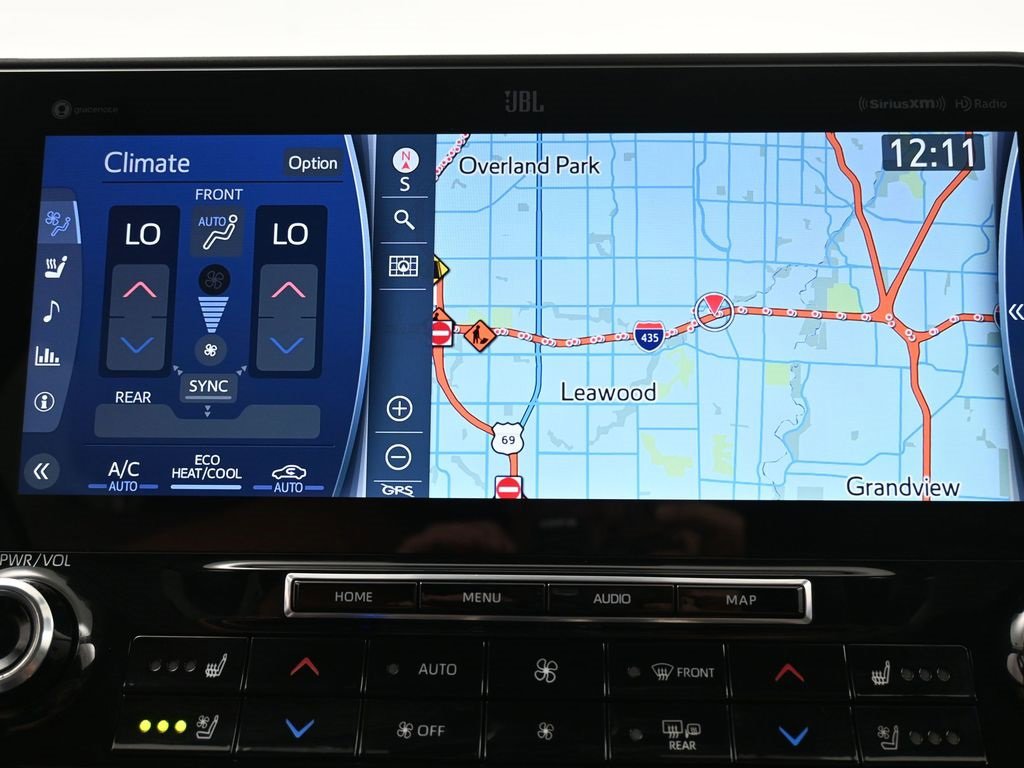 Used 2022 Toyota Highlander Limited image 23