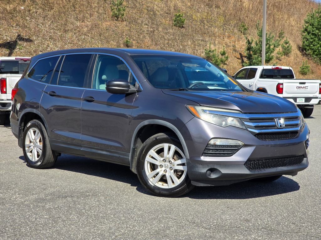 Used 2016 Honda Pilot LX image 12