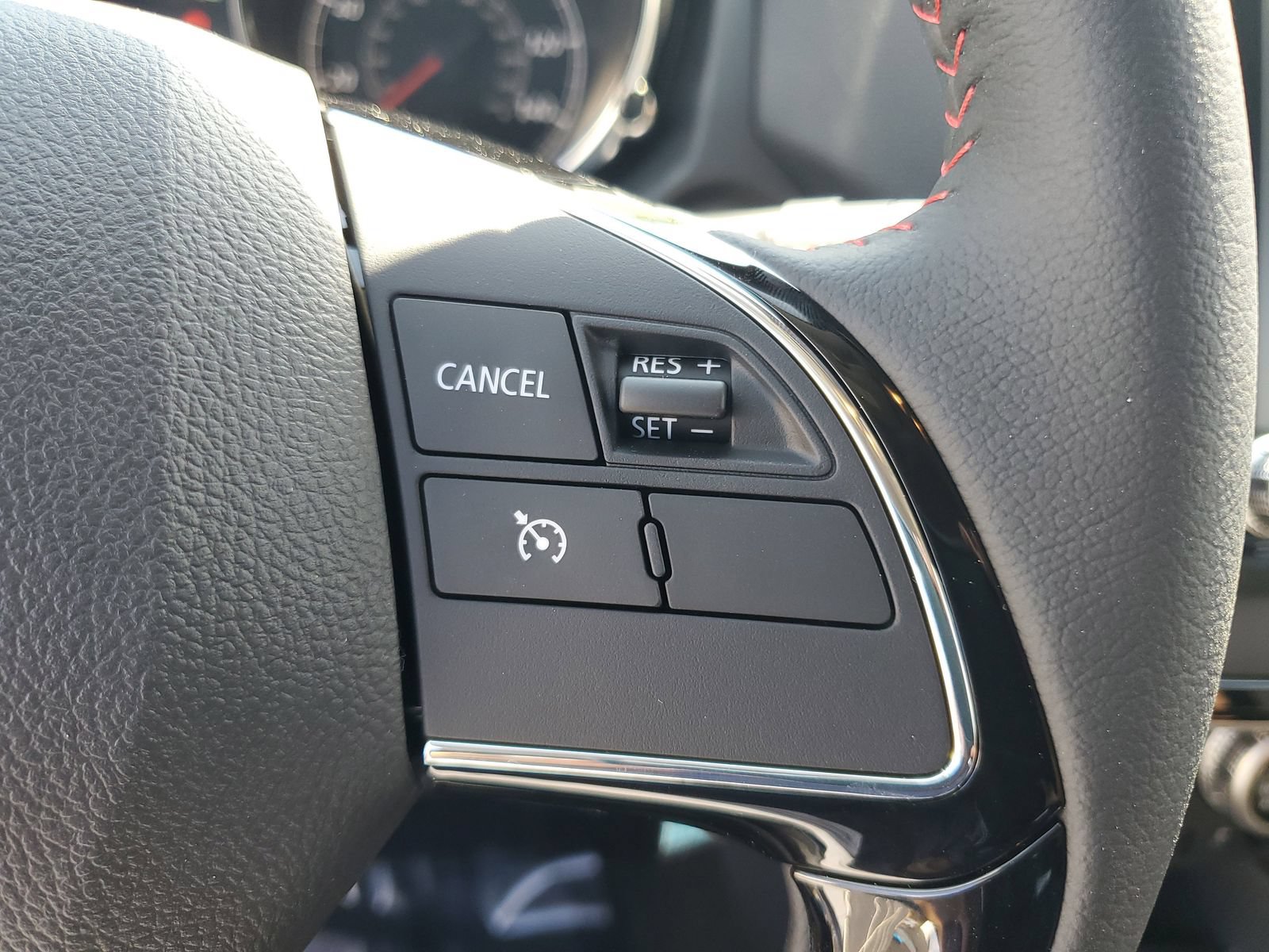 New 2026 Mitsubishi Outlander Sport LE AWD/4WD image 12
