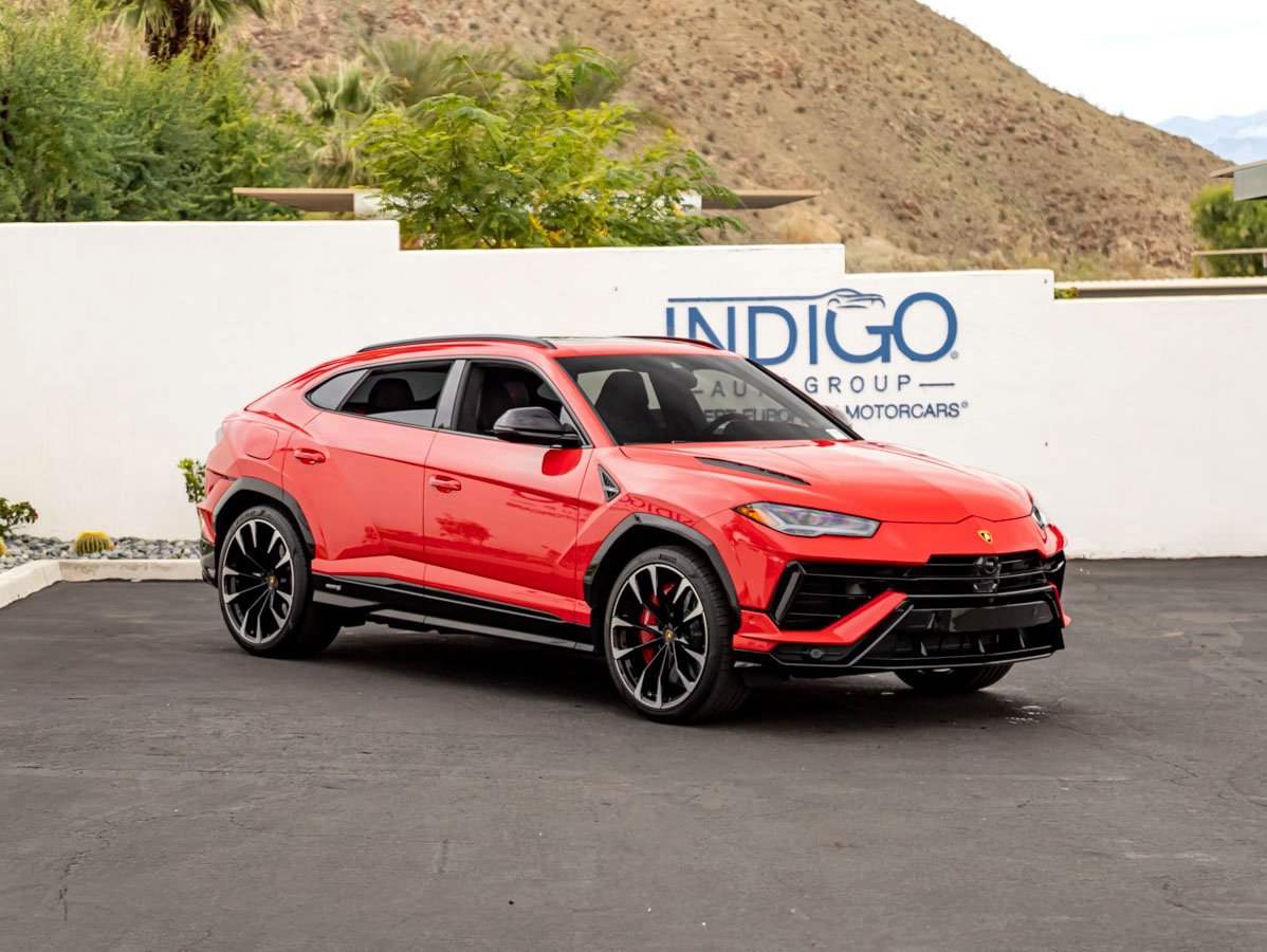Used 2024 Lamborghini Urus S image 4