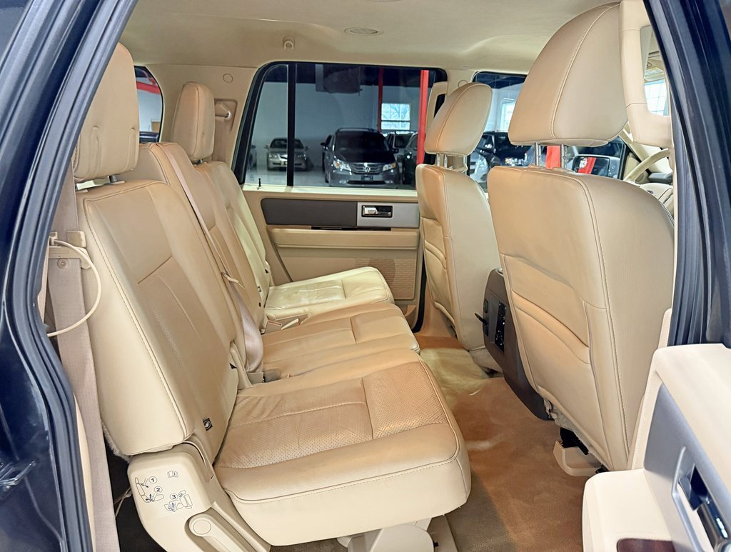 Used 2014 Ford Expedition EL XLT w/ Equipment Group 202A image 39