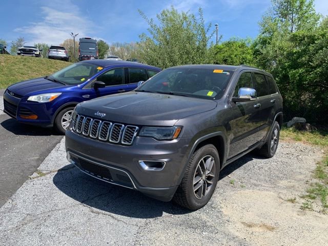 Used 2017 Jeep Grand Cherokee Limited w/ Luxury Group II AWD/4WD image 4