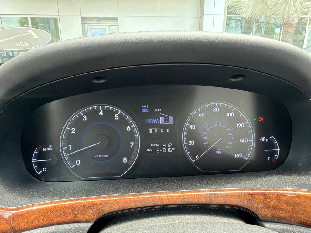 Used 2011 Hyundai Equus Ultimate RWD image 9
