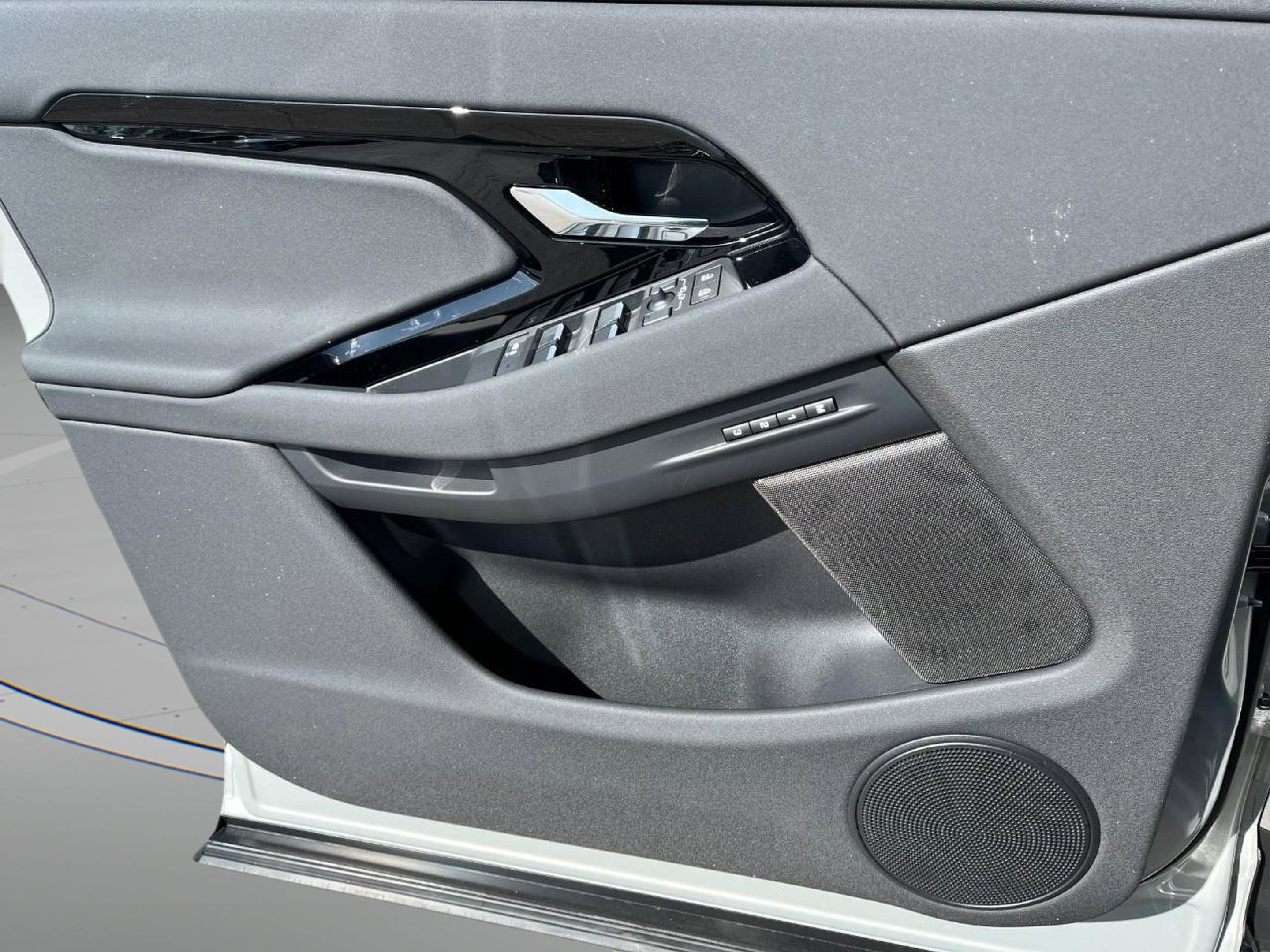 New 2026 Land Rover Range Rover Evoque Dynamic SE image 31