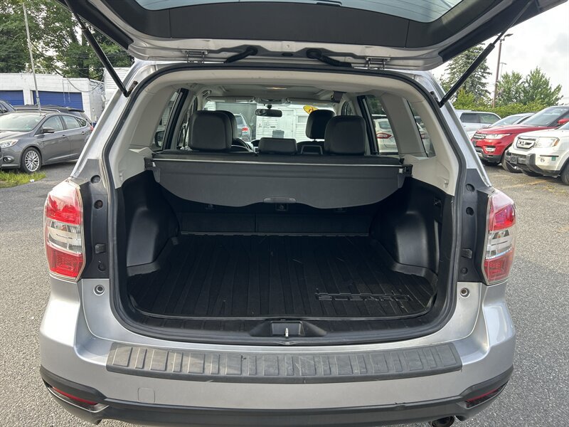 Used 2016 Subaru Forester 2.0XT Premium AWD/4WD image 8