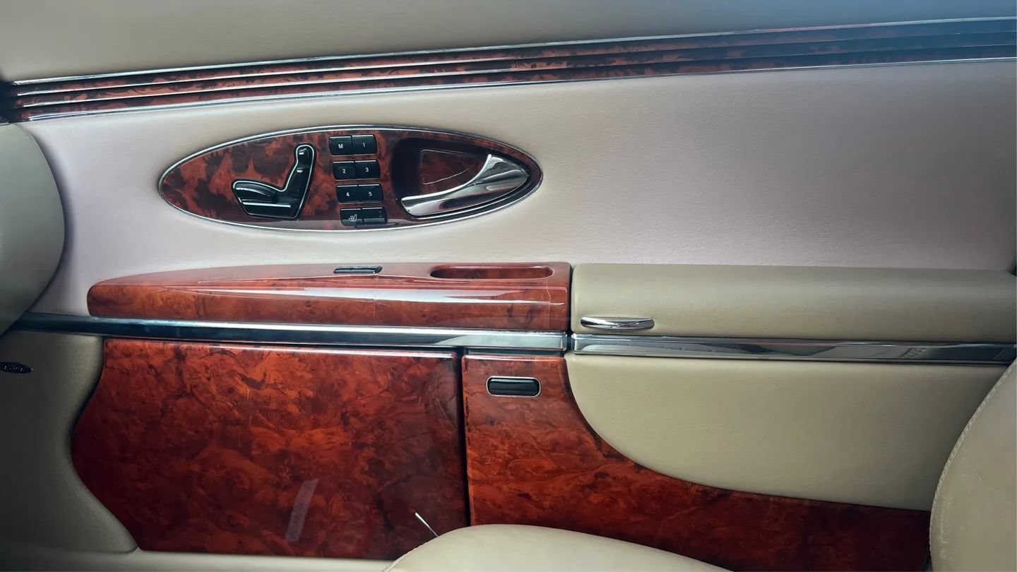 Used 2004 Maybach 57 RWD image 47