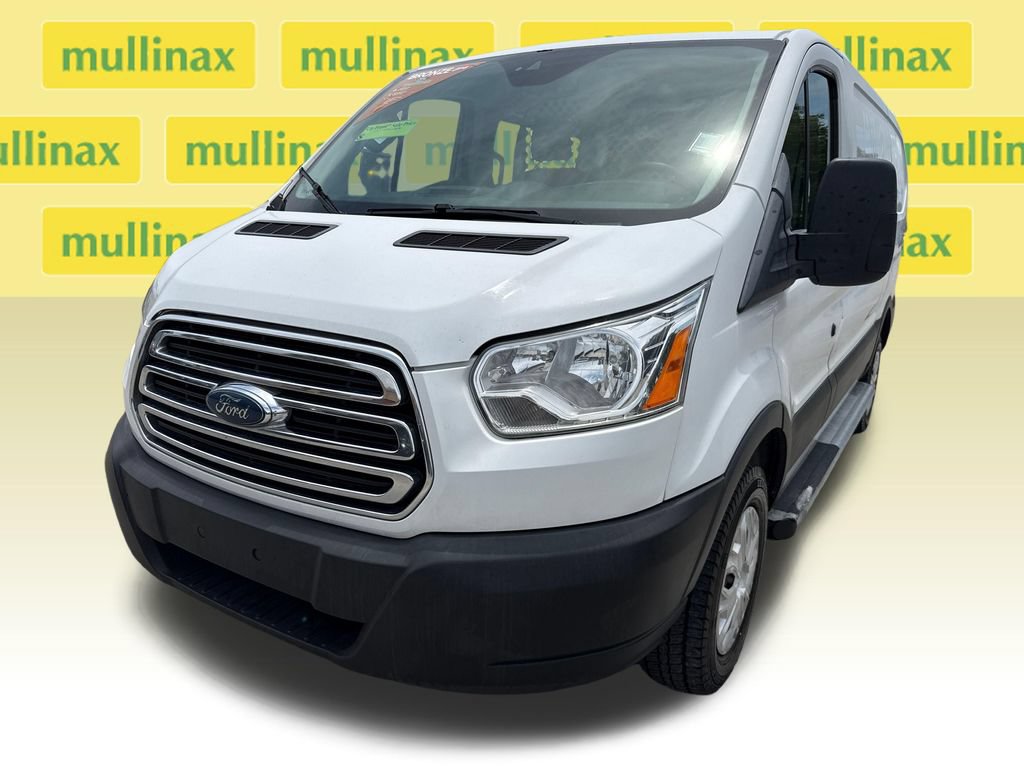 Used 2019 Ford Transit 250 130 Low Roof w/ Exterior Upgrade Package RWD image 9