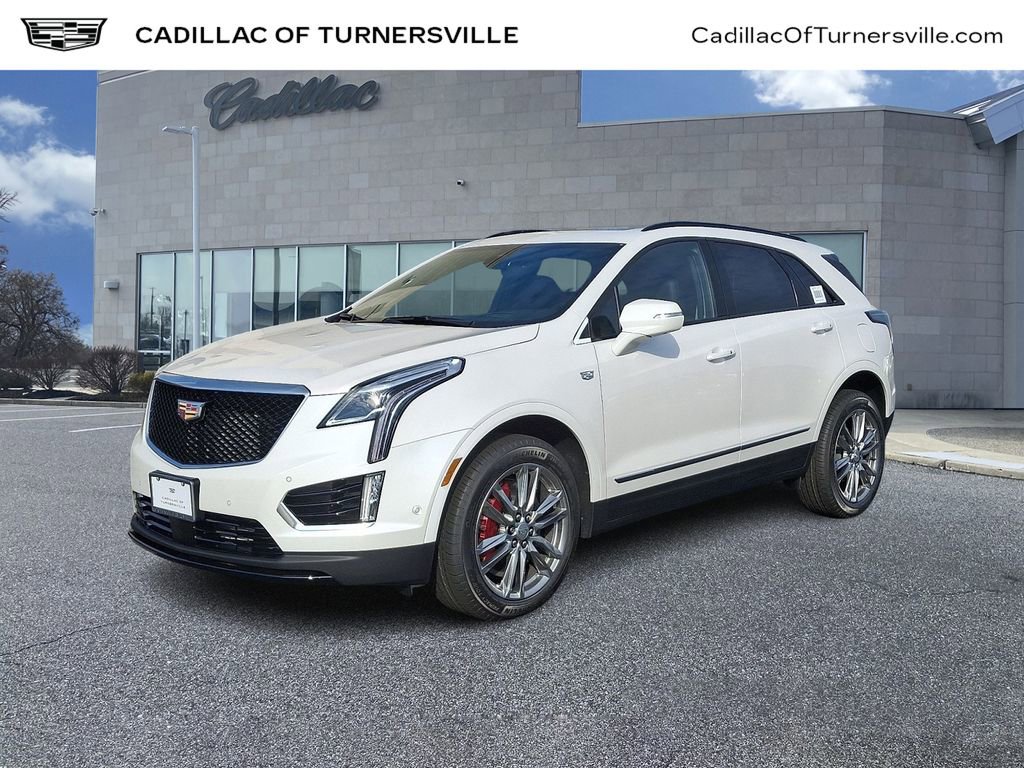 New 2026 Cadillac XT5 Sportv w/ LPO, Floor Liner Package