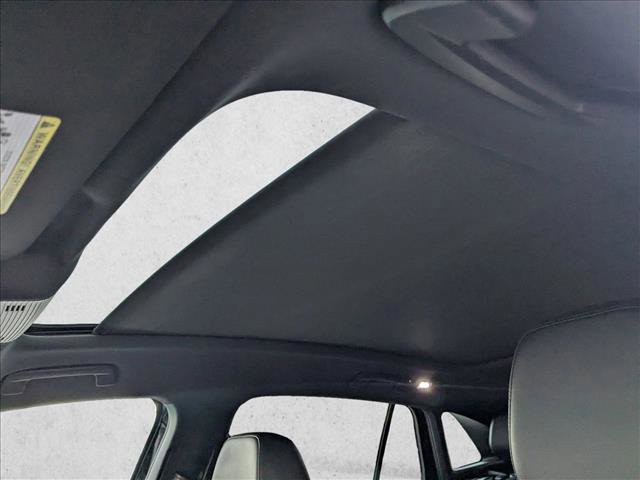 Used 2021 Volkswagen ID.4 Pro S image 16