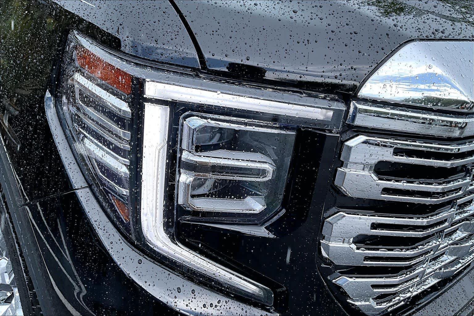 Used 2025 GMC Sierra 1500 Denali w/ Denali Reserve Package AWD/4WD image 28
