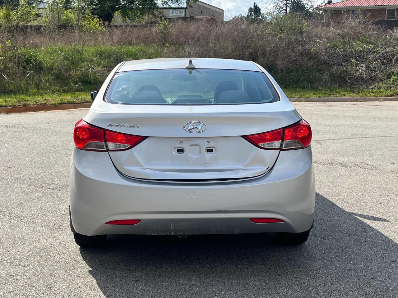 Used 2012 Hyundai Elantra GLS w/ Preferred Pkg 3 FWD image 6