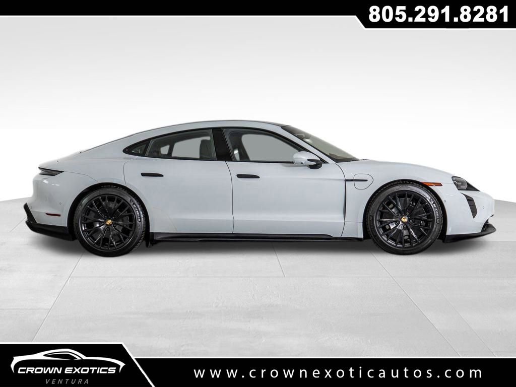 Used 2024 Porsche Taycan GTS image 8