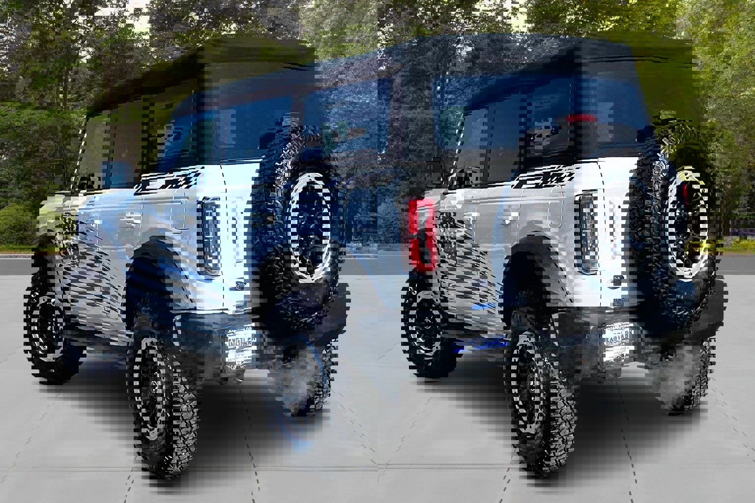 Used 2022 Ford Bronco Outer Banks w/ Sasquatch Package image 4