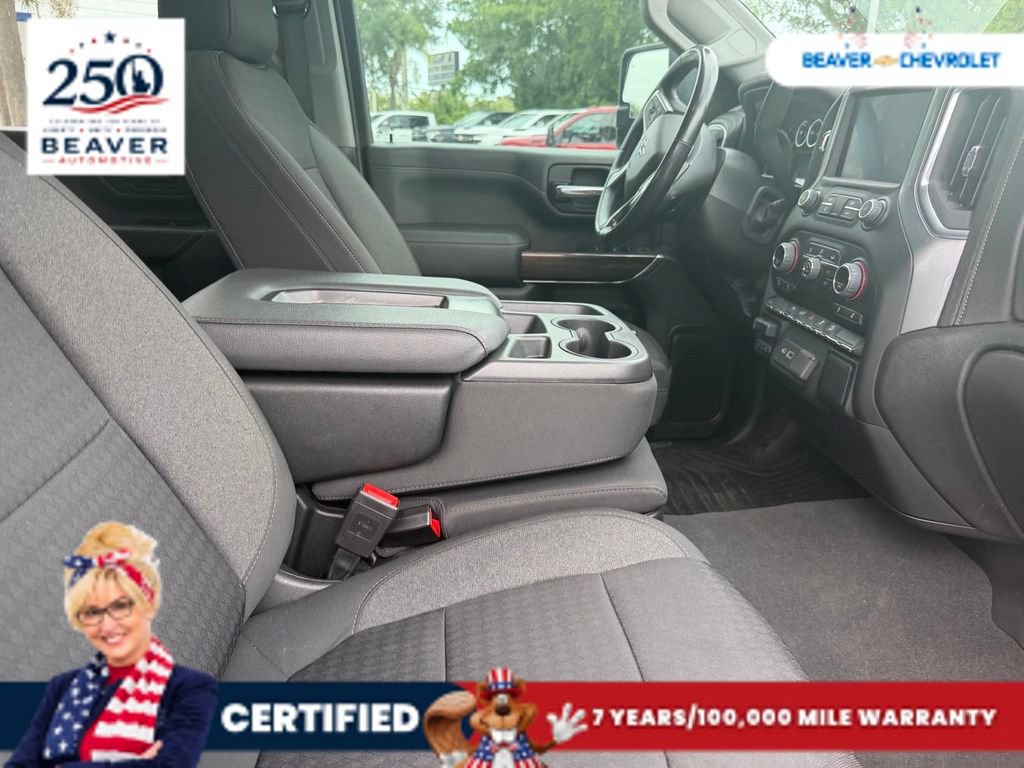 Used 2023 Chevrolet Silverado 2500 LT w/ Midnight Edition AWD/4WD image 11