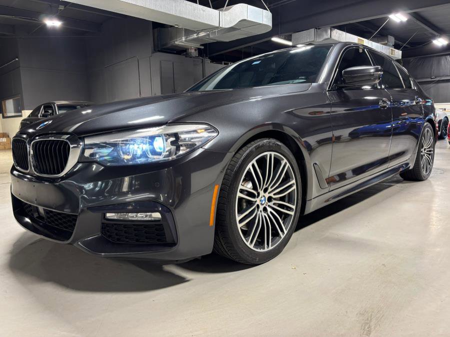 Used 2018 BMW 540i xDrive image 24