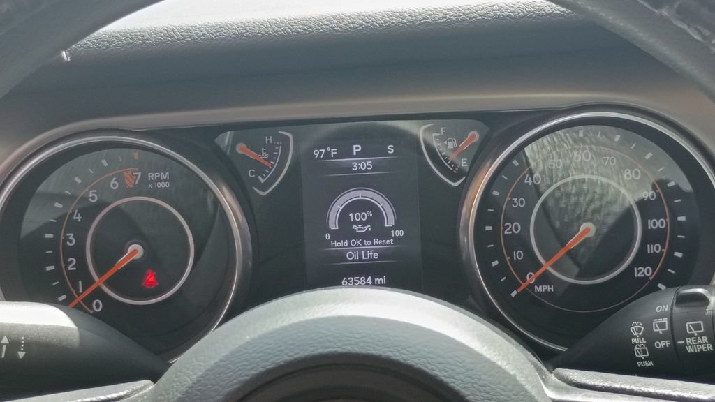 Used 2018 Jeep Wrangler Unlimited Sport AWD/4WD image 25