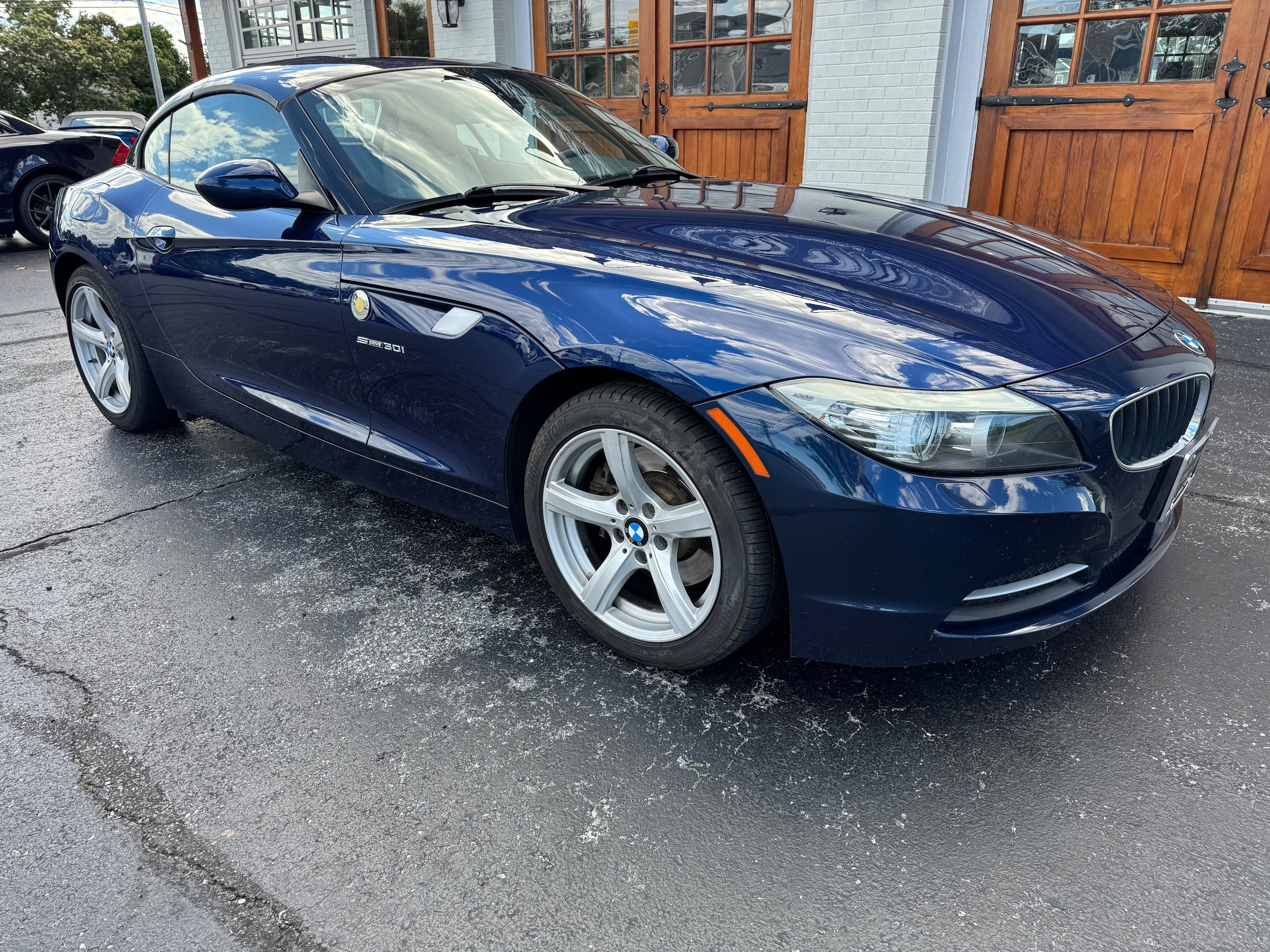 Used 2009 BMW Z4 sDrive30i RWD image 26