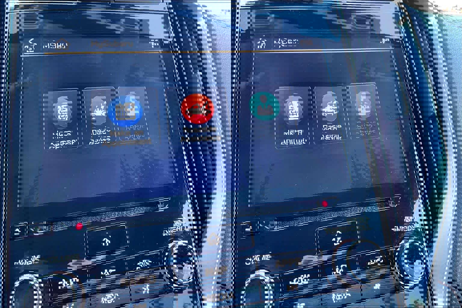 Used 2021 Subaru Ascent Limited w/ Technology Package image 39