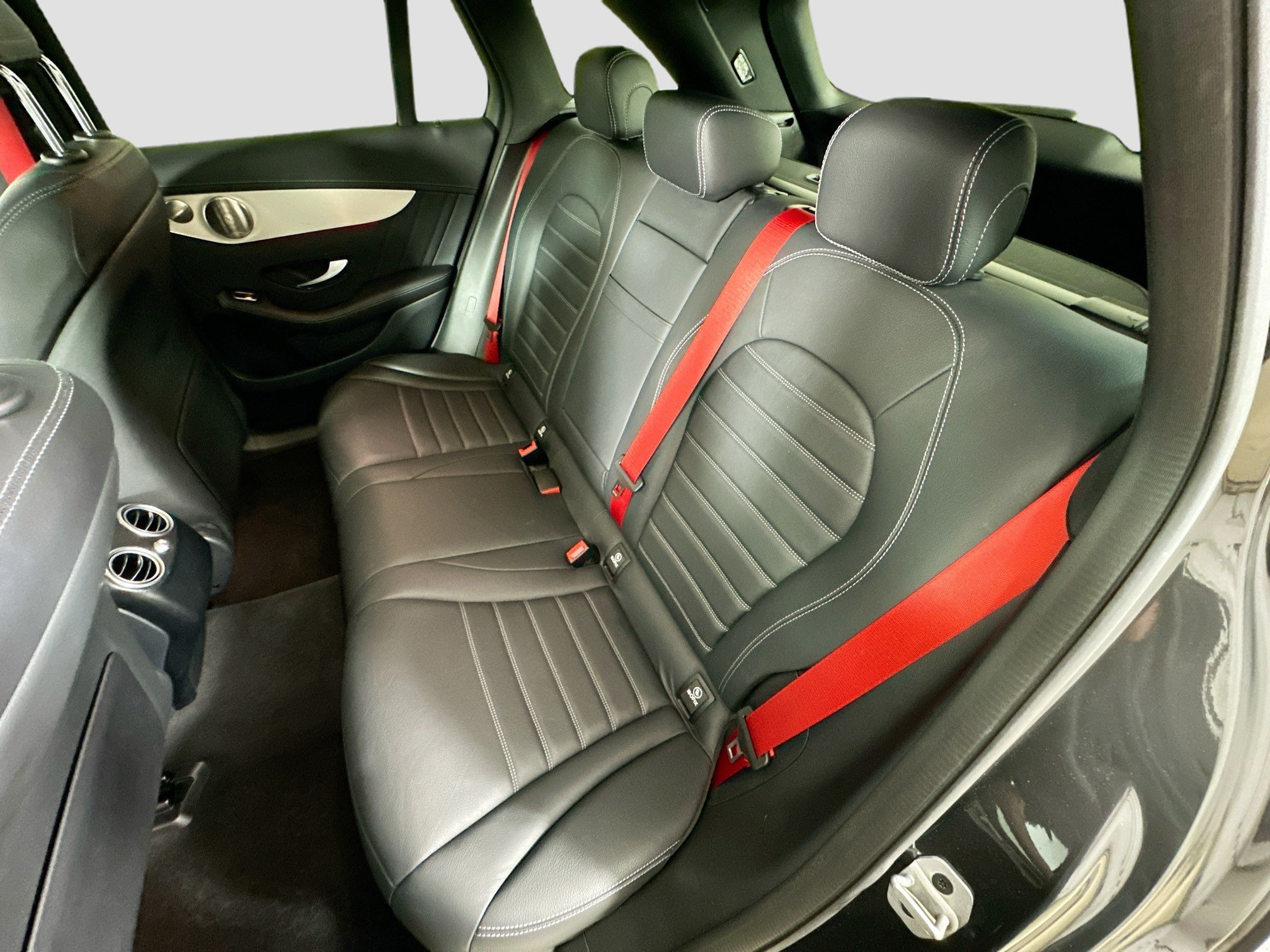 Certified 2021 Mercedes-Benz GLC 43 AMG 4MATIC image 31