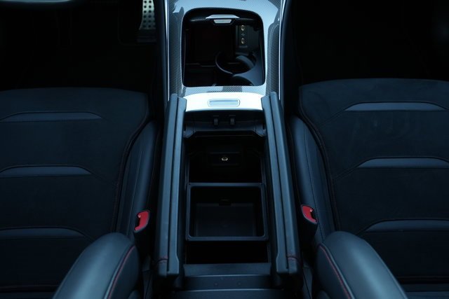 Certified 2025 Mercedes-Benz GLC 43 AMG 4MATIC image 32